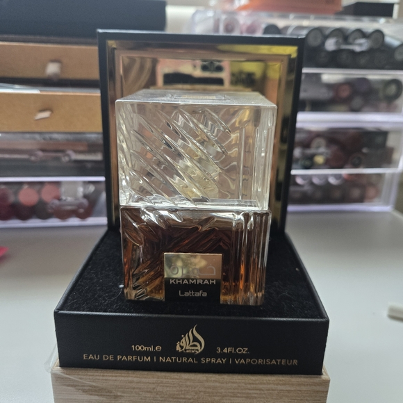 Lattafa Khamrah - Picture 1 of 4